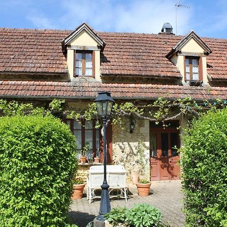 Chambres D'Hotes Et Gite Chastrusse Hotel Nadaillac-de-Rouge Экстерьер фото
